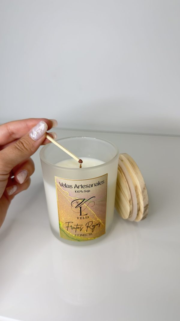 FR5 vela de soja frutos rojos hecha a mano